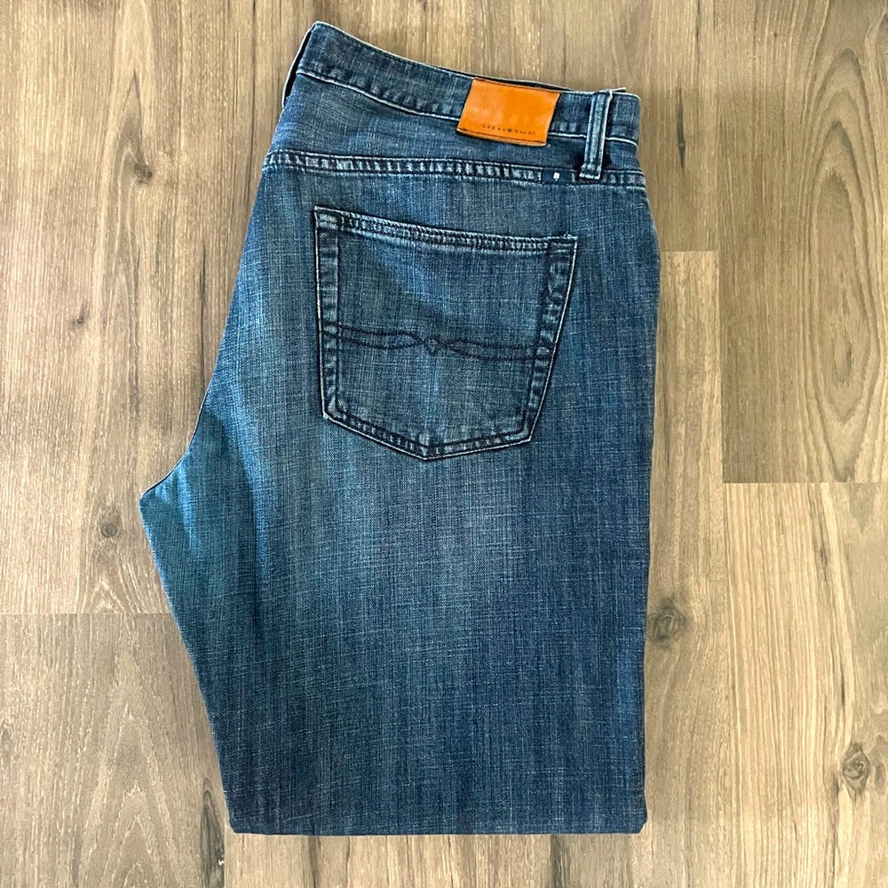 LUCKY JEANS